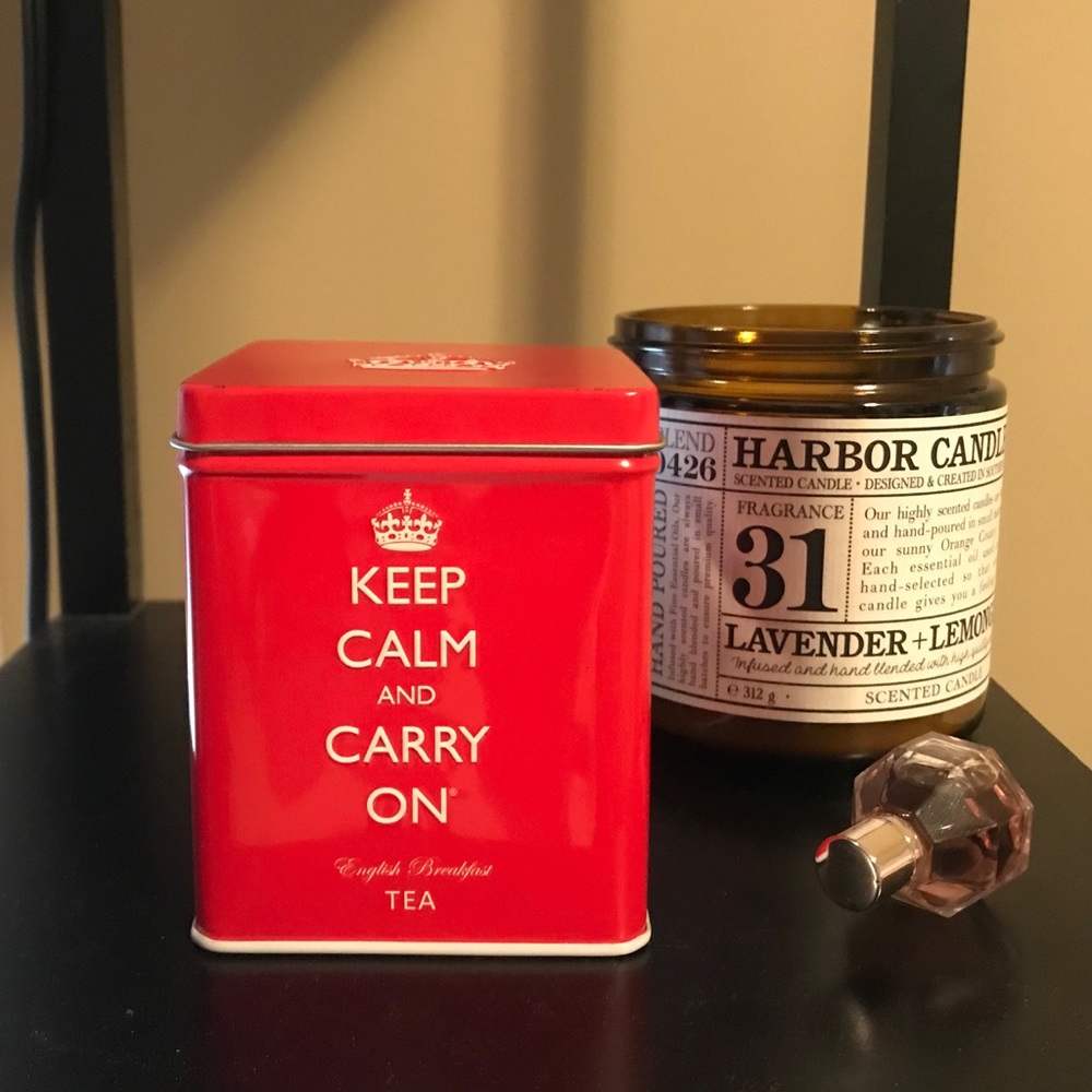 Keep Calm And Carry On Tea Tin 👑